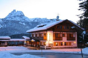 Отель Hotel Piccolo Pocol, Кортина-Д'ампеццо